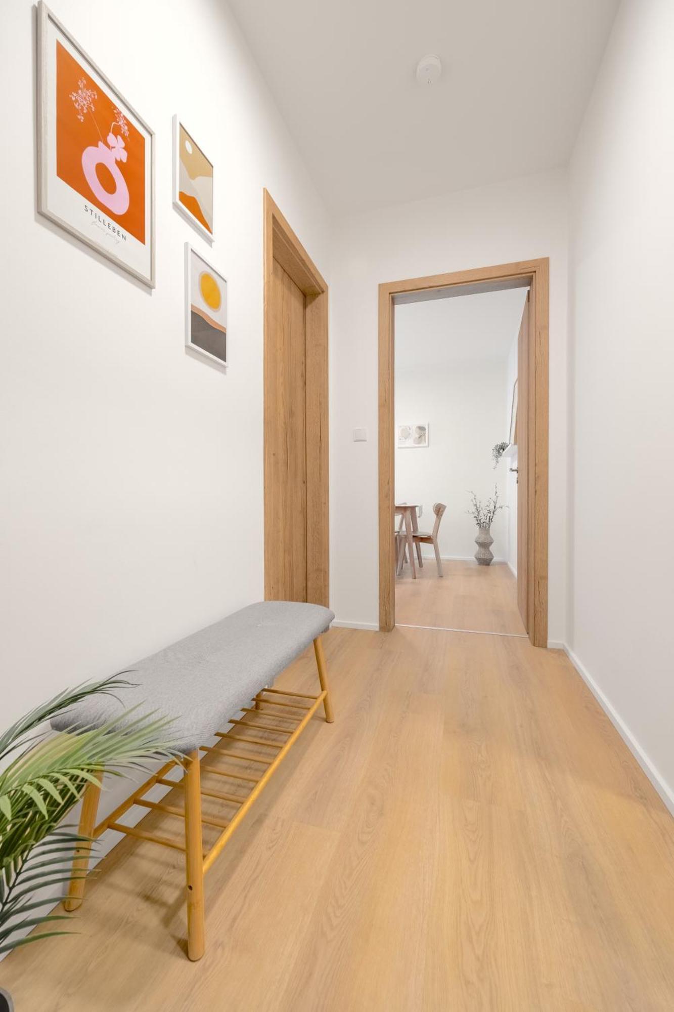 Апартаменты Bright 2Br - 4Th Floor, Balcony, Free Parking By Gravity Прага Экстерьер фото