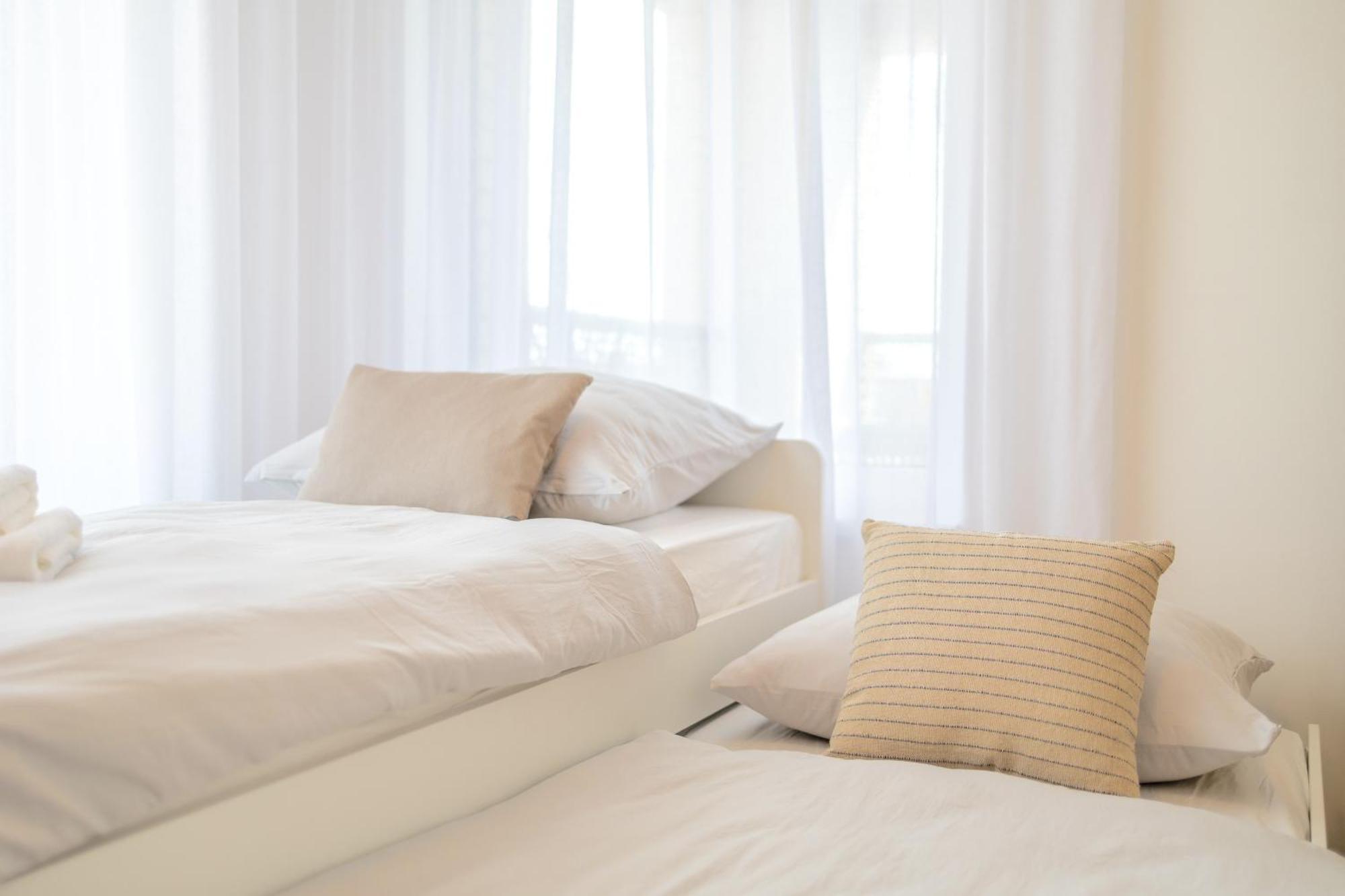 Апартаменты Bright 2Br - 4Th Floor, Balcony, Free Parking By Gravity Прага Экстерьер фото